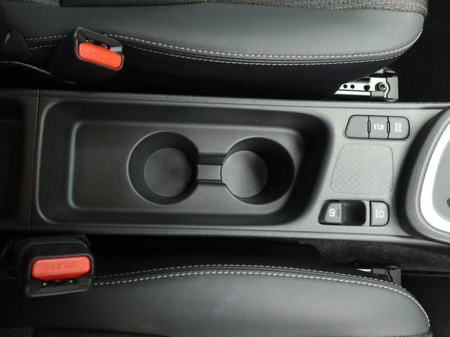 ヤリスクロスＺメモリーナビ　バックカメラ　電子パーキング　ＬＥＤヘッドライト　ＥＴＣ（愛知県）の中古車