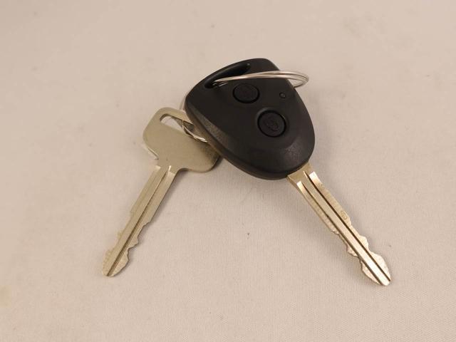 ハイゼットカーゴクルーズエアコン　パワステ　パワーウィンドウ　ＡＢＳ　エアバック　キーレス（愛知県）の中古車