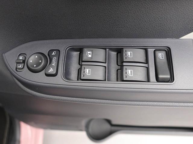 タントＸ　両側電動スライドドア　バックカメラ衝突軽減ブレーキ　ＬＥＤヘッドライト　プッシュボタンスタート　スマートキー　ナビゲーション　ＥＴＣ　アイドリングストップ　盗難防止システム　運転席・助手席シートヒーター（愛知県）の中古車