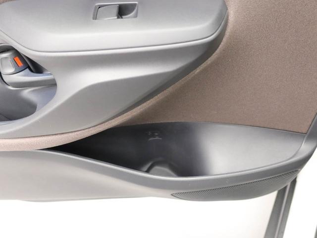 ヤリスクロスZ ナビ バックカメラ クルーズコントロール ETC車載器ドライブレコーダー LEDヘッドライト 電動パーキング USBポート シートヒーター プッシュスタート スマートキー(愛知県)の中古車