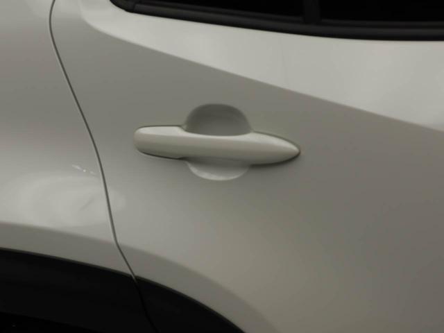 ヤリスクロスZ ナビ バックカメラ クルーズコントロール ETC車載器ドライブレコーダー LEDヘッドライト 電動パーキング USBポート シートヒーター プッシュスタート スマートキー(愛知県)の中古車