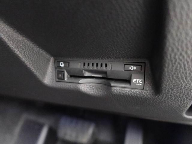 ヤリスクロスZ ナビ バックカメラ クルーズコントロール ETC車載器ドライブレコーダー LEDヘッドライト 電動パーキング USBポート シートヒーター プッシュスタート スマートキー(愛知県)の中古車