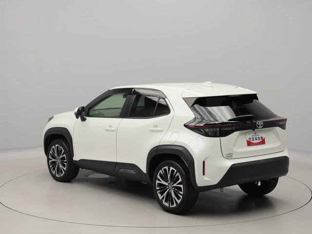 ヤリスクロスZ ナビ バックカメラ クルーズコントロール ETC車載器ドライブレコーダー LEDヘッドライト 電動パーキング USBポート シートヒーター プッシュスタート スマートキー(愛知県)の中古車