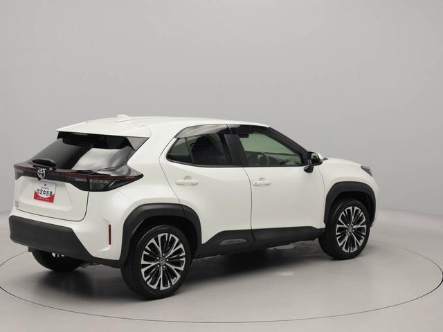 ヤリスクロスZ ナビ バックカメラ クルーズコントロール ETC車載器ドライブレコーダー LEDヘッドライト 電動パーキング USBポート シートヒーター プッシュスタート スマートキー(愛知県)の中古車