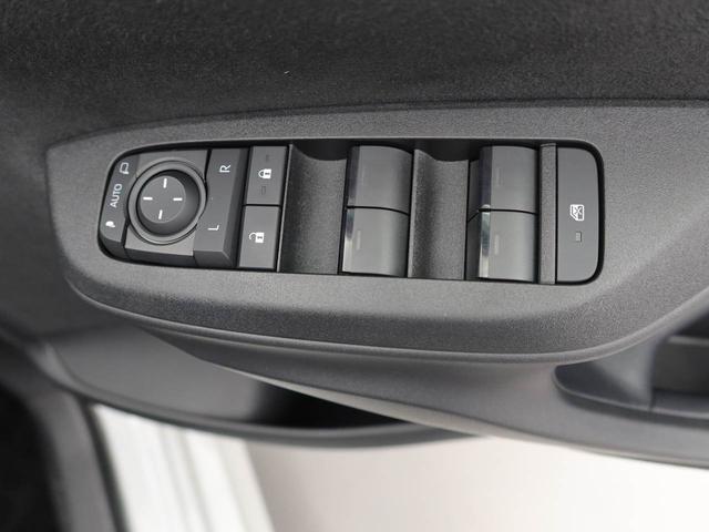 ヤリスハイブリッドZドラレコ ナビ バックカメラ(愛知県)の中古車