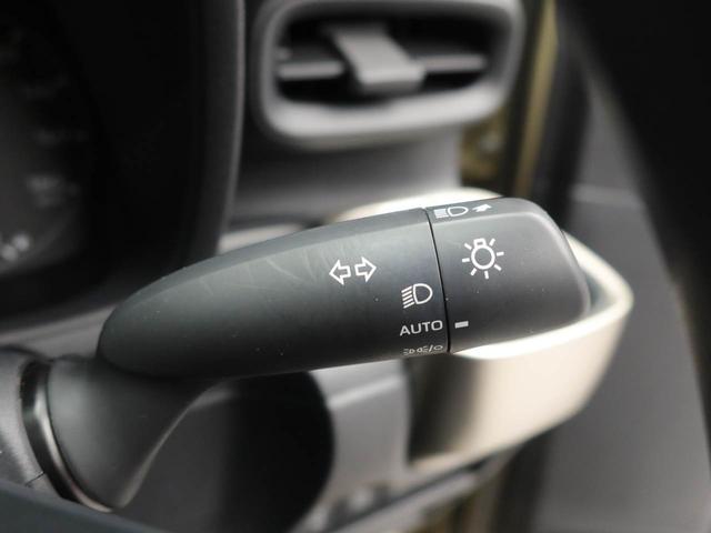 シエンタハイブリッドＧ　両側電動スライドドア　ＥＴＣ２．０トヨタセーフティーセンス　ナビ　バックカメラ　ＬＥＤヘッドライト　プッシュボタンスタート　スマートキー　オートエアコン　盗難防止システム　ハイブリッド車（愛知県）の中古車