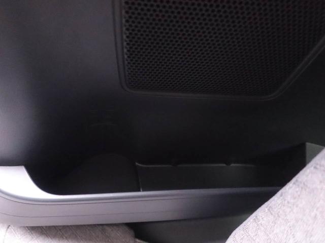タントＸエアコン　ＣＤ　ナビ　ＥＴＣ　テレビ　パワステ　パワーウィンドウ　ＡＢＳ　エアバック　キーフリー　電動ドアミラー　バックカメラ　電動スライドドア　ディスチャージ・ＬＥＤ（愛知県）の中古車