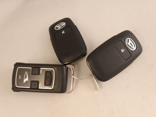 ロッキープレミアムG ナビ バックカメラ クルーズコントロールETC車載器 全方位モニタ シートヒーター LEDヘッドライト 電動パーキング プッシュスタート スマートキー(愛知県)の中古車