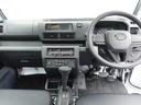 ワンオーナー　衝突回避支援ブレーキ　車線逸脱警報　ＡＭ／ＦＭラジオ　アイドリングストップ　エアバック　ＡＢＳ　ＣＶＴ　イモビライザー（愛知県）の中古車