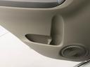ＣＤチューナー　バックカメラ　キーフリー　オートライト　運転席、助手席シートヒーター　リヤプライバシーガラス（愛知県）の中古車