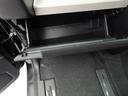 衝突軽減ブレーキ　電動格納ドアミラー　プッシュボタンスタート　障害物センサー　電動パーキングブレーキ　オートエアコン　運転席・助手席シートヒーター　盗難防止システム　格納式サンシェード（愛知県）の中古車