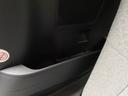 衝突軽減ブレーキ　電動格納ドアミラー　プッシュボタンスタート　障害物センサー　電動パーキングブレーキ　オートエアコン　運転席・助手席シートヒーター　盗難防止システム　格納式サンシェード（愛知県）の中古車