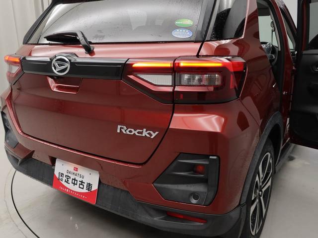 ロッキーＧキメモリーナビ　バックカメラ　キーフリー　ＬＥＤヘッドライト　衝突軽減装備（愛知県）の中古車