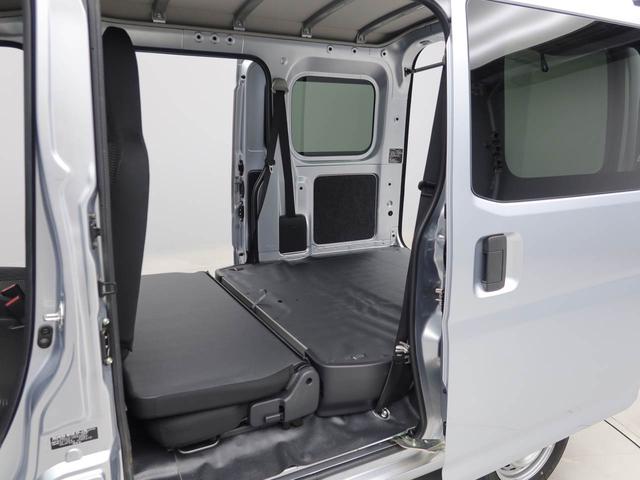 ハイゼットカーゴＤＸ　アイドリングストップＡＭ／ＦＭラジオ　エアバック　ＡＢＳ　ＣＶＴ　キーレス　ＭＴ車（愛知県）の中古車