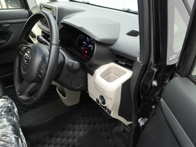 ムーヴＸリミテッドII　ＳＡIII　ＥＴＣ車載器付きＣＤチューナー　バックカメラ　アルミホイール　アイドリングストップ　プッシュスタート　エアバック　ＡＢＳ　ＣＶＴ　キーフリー（愛知県）の中古車