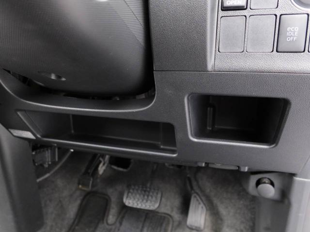 タントカスタムＸ　ナビ　ＴＶバックカメラ　両側スライドドア／片側電動スライドドア　ＬＥＤヘッドライト　アルミホイール　アイドリングストップ　プッシュスタート　エアバック　ＡＢＳ　ＣＶＴ　キーフリー（愛知県）の中古車