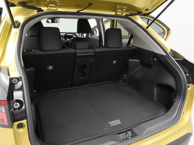 ヤリスクロスハイブリッドＧパノラマカメラ　ＥＴＣ　メモリナビ（愛知県）の中古車