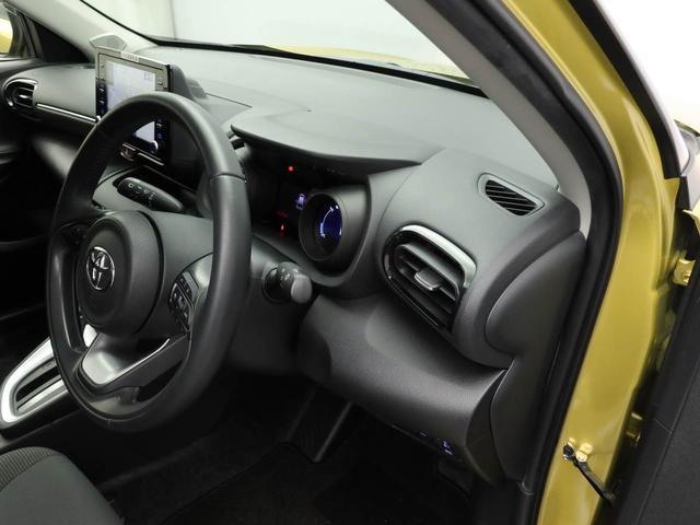 ヤリスクロスハイブリッドＧパノラマカメラ　ＥＴＣ　メモリナビ（愛知県）の中古車