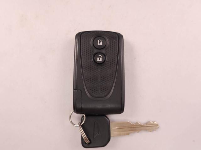 ミラココアココアプラスＧ　ナビバックカメラ　アイドリングストップ　エアバック　ＡＢＳ　ＣＶＴ　キーフリー（愛知県）の中古車