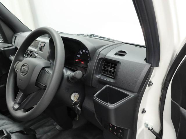 ハイゼットカーゴＤＸ　アイドリングストップＡＭ／ＦＭラジオ　エアバック　ＡＢＳ　ＣＶＴ　キーレス（愛知県）の中古車
