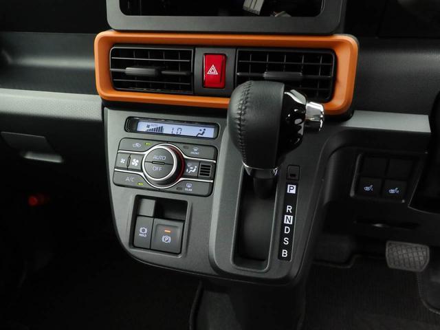 タントファンクロスターボ電動パーキングブレーキ・オートブレーキホールド機能・運転席&助手席シートヒーター・コーナーセンサー・オーディオレス・バックカメラ・オートエアコン(愛知県)の中古車