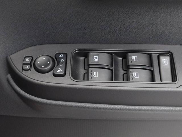 タントカスタムＲＳ　ナビ　ＴＶ両側電動スライドドア　バックカメラ　シートヒーター　アルミホイール　ＬＥＤヘッドライト　ターボ　アイドリングストップ　プッシュスタート　エアバック　ＡＢＳ　ＣＶＴ　キーフリー（愛知県）の中古車