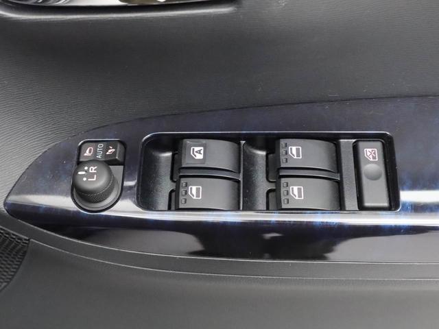 タントカスタムＲＳ　トップエディションＳＡII　ナビ　ＴＶ　ＥＴＣ両側電動スライドドア　ＬＥＤヘッドライト　バックカメラ　アルミホイール　アイドリングストップ　プッシュスタート　エアバック　ＡＢＳ　ＣＶＴ　キーフリー（愛知県）の中古車