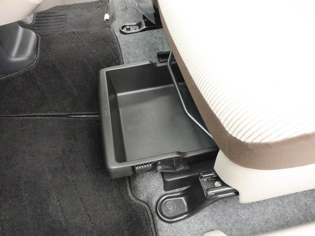 デイズＸ　ナビ　ＥＴＣバックカメラ　アイドリングストップ　プッシュスタート　エアバック　ＡＢＳ　ＣＶＴ　キーフリー（愛知県）の中古車