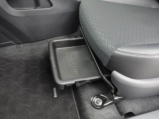 ロッキープレミアム　ナビ　ドライブレコーダー　ＥＴＣ　ＴＶ全方位モニタ　バックカメラ　ＬＥＤヘッドライト　アルミホイール　アイドリングストップ　プッシュスタート　エアバック　ＡＢＳ　ＣＶＴ　キーフリー（愛知県）の中古車