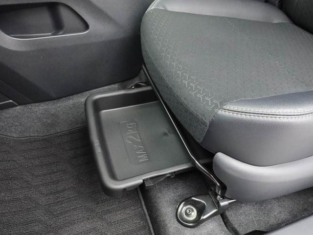 ロッキープレミアムG HEVワンオーナー ハイブリッド車 LEDライト プッシュスタートシステム 衝突回避支援ブレーキ(愛知県)の中古車