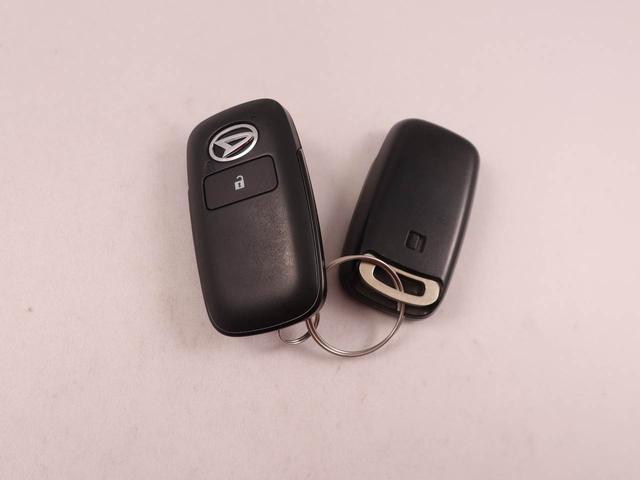 タフトＸ　ナビ　ＴＶＬＥＤヘッドライト　バックカメラ　全方位モニタ　アイドリングストップ　プッシュスタート　エアバック　ＡＢＳ　ＣＶＴ　キーフリー（愛知県）の中古車