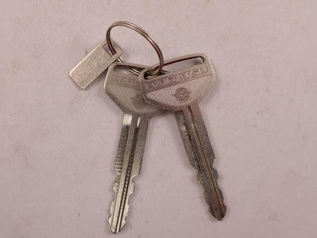 ハイゼットトラックスタンダードＳＡIIIｔ　　ＡＴ車エアバック　ＡＢＳ　ブランクキー（愛知県）の中古車