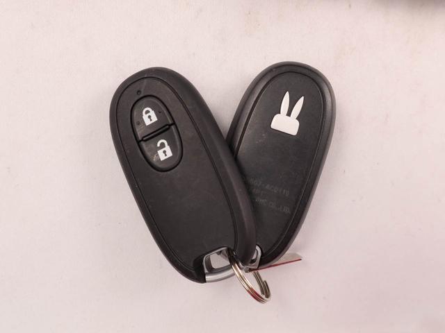 アルトラパンＬ　アイドリングストッププッシュスタート　エアバック　ＡＢＳ　ＣＶＴ　キーフリー（愛知県）の中古車