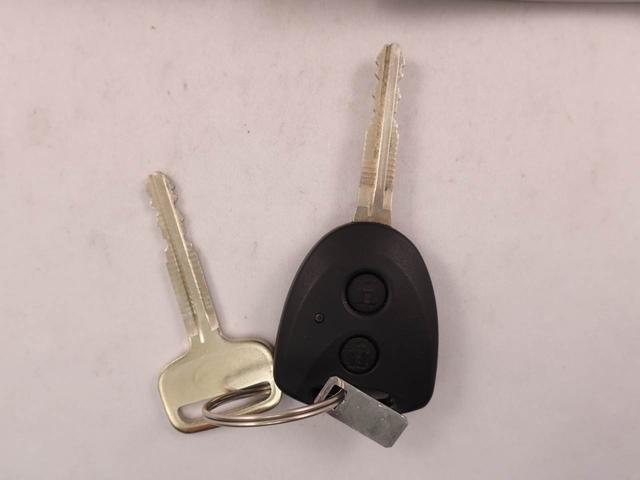 ハイゼットカーゴＤＸ　キーレス　アイドリングストップキーレス　アイドリングストップ　ワンオーナー　禁煙車（愛知県）の中古車