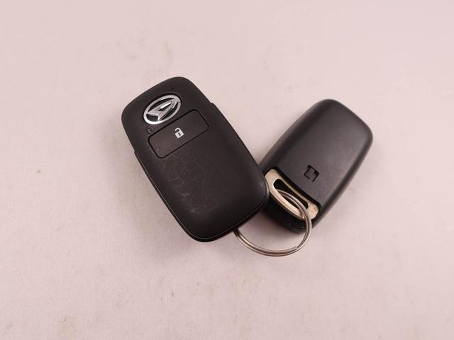 タフトGターボ ダーククロムベンチャー LEDヘッドライトオーディオレス バックカメラ アルミホイール アイドリングストップ プッシュスタート エアバック ABS CVT キーフリー(愛知県)の中古車