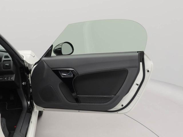 コペンＧＲ　スポーツ　ＣＤチューナー　ＥＴＣ　ＭＴ車アルミホイール　ＬＥＤヘッドライト　アイドリングストップ　プッシュスタート　エアバック　ＡＢＳ　ＣＶＴ　キーフリー（愛知県）の中古車