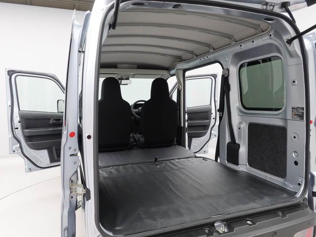 ハイゼットカーゴＤＸ　アイドリングストップＡＭ／ＦＭラジオ　エアバック　ＡＢＳ　ＣＶＴ　キーレス（愛知県）の中古車