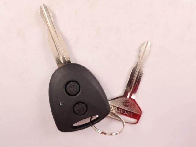 ミライースＬ　ＳＡIIIキーレス　エコアイドル　ワンオーナー　安全ボディ　衝突回避支援ブレーキ　誤発信抑制装置　アイドリングストップ車（愛知県）の中古車