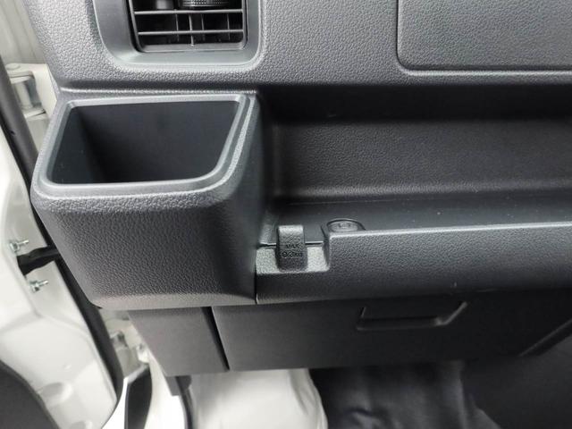 ハイゼットカーゴＤＸ助手席エアバッグ　衝突被害軽減システム　アイドリングストップ　展示・試乗車　レーンアシスト　ＬＥＤヘッドランプ　オートマチックハイビーム（愛知県）の中古車