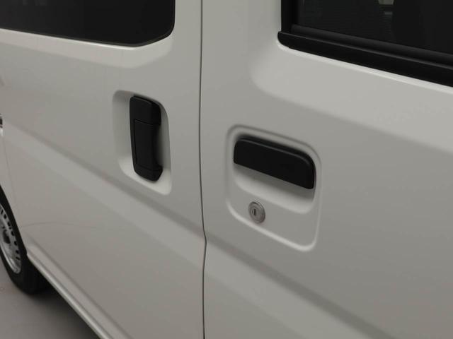 ハイゼットカーゴＤＸ助手席エアバッグ　衝突被害軽減システム　アイドリングストップ　展示・試乗車　レーンアシスト　ＬＥＤヘッドランプ　オートマチックハイビーム（愛知県）の中古車