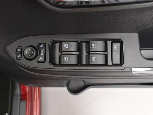 タントカスタムＸミラクルオープンドア　電動パーキングブレーキ　オートエアコン　サンシェード　格納式シートバックテーブル　誤発信抑制機能　衝突回避支援ブレーキ　シートヒーター　バックカメラ　スマートキー（愛知県）の中古車