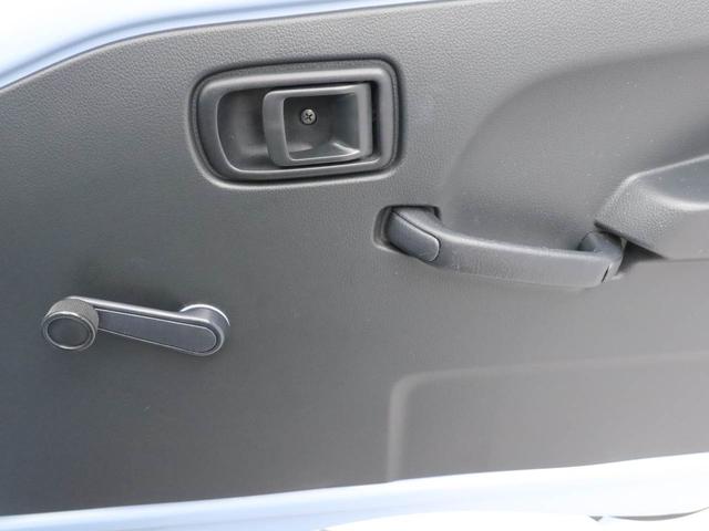 ハイゼットトラックスタンダードSAIIIt CDチューナーアイドリングストップ エアバック ABS CVT ブランクキー 灰皿付き 4WD(愛知県)の中古車