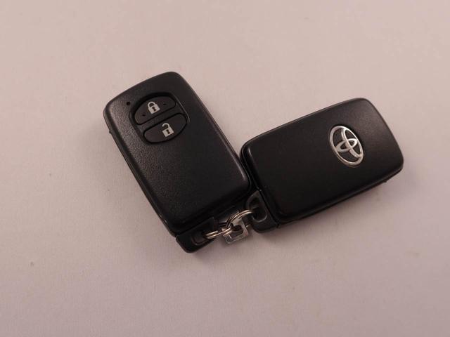 アクアS(愛知県)の中古車
