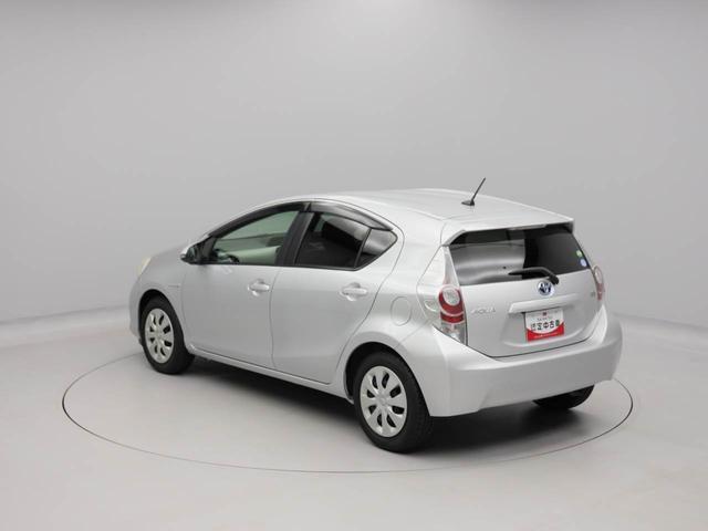 アクアS(愛知県)の中古車