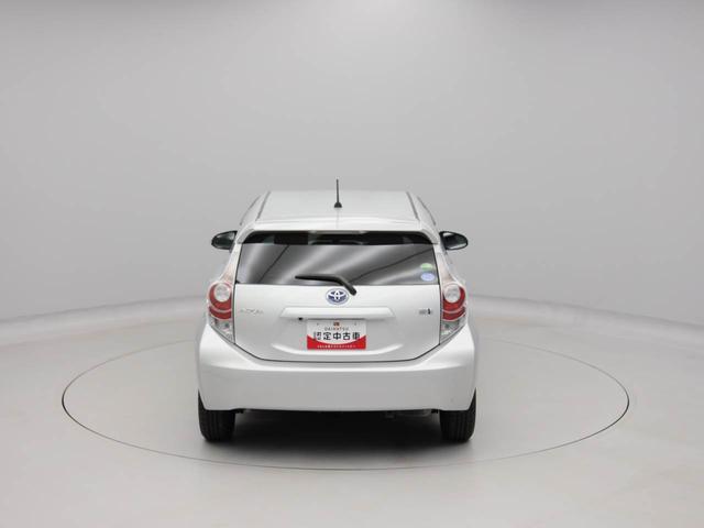 アクアS(愛知県)の中古車