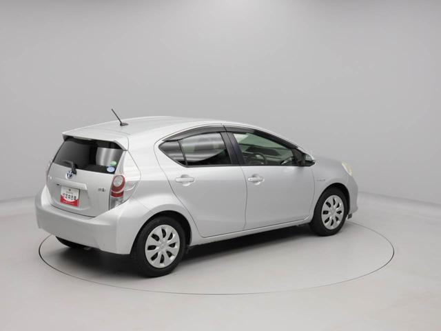 アクアS(愛知県)の中古車