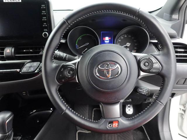 Ｃ−ＨＲＳ　ＧＲスポーツ電動パーキングブレーキ　ブレーキホールド　ドライブレコーダー　メモリナビ　パノラマカメラ　ＥＴＣ　クルーズコントロール　スマートキー　ＵＳＢポート（愛知県）の中古車