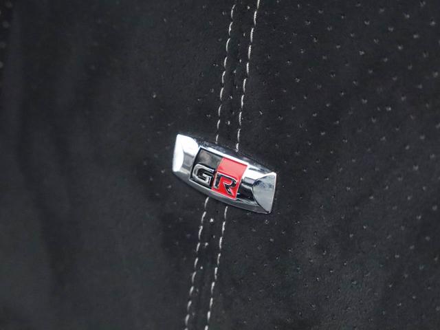 Ｃ−ＨＲＳ　ＧＲスポーツ電動パーキングブレーキ　ブレーキホールド　ドライブレコーダー　メモリナビ　パノラマカメラ　ＥＴＣ　クルーズコントロール　スマートキー　ＵＳＢポート（愛知県）の中古車
