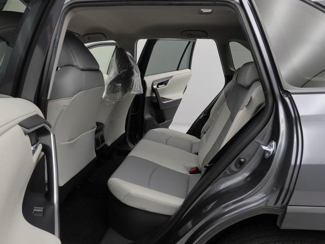 ＲＡＶ４ハイブリッドＧドライブレコーダー　クルーズコントロール　メモリナビ　パノラマカメラ　ＥＴＣ　ＵＳＢポート　スマートキー（愛知県）の中古車