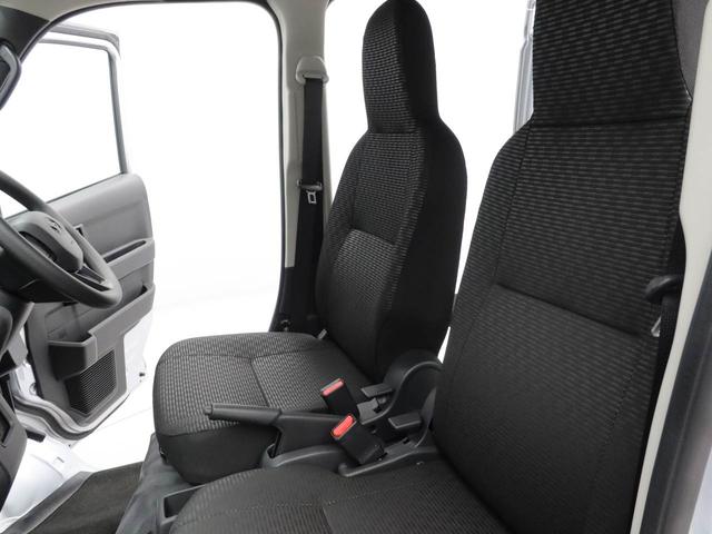 ハイゼットカーゴDXオーディオレス キーレス アイドリングストップ 禁煙車(愛知県)の中古車